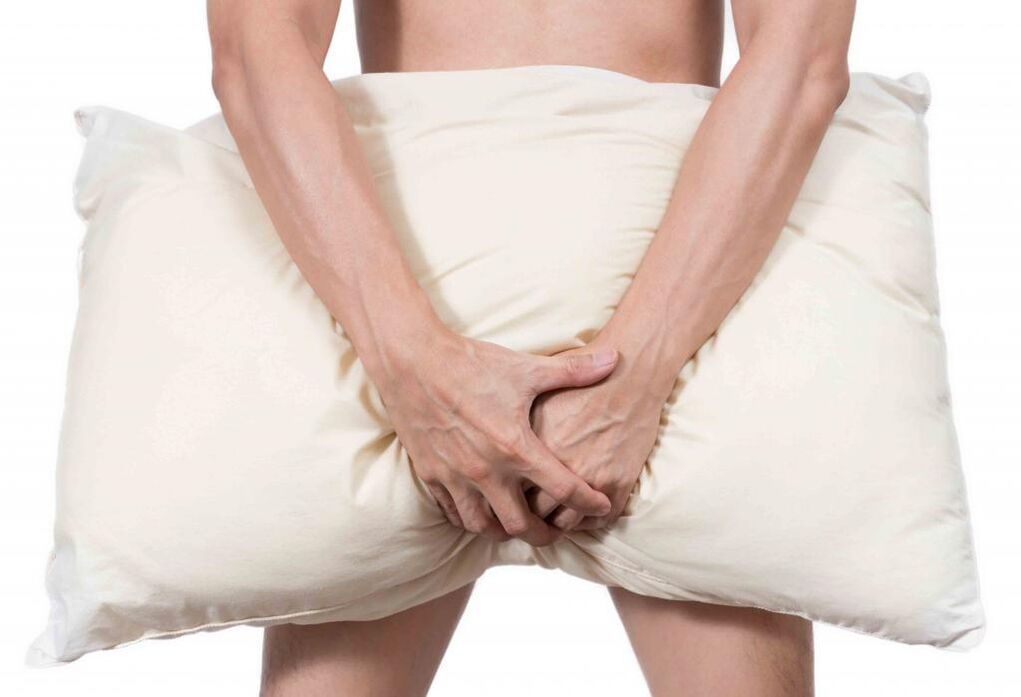 mann som trener for å øke styrken